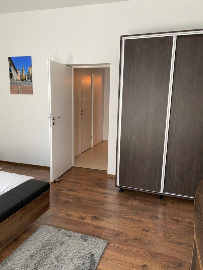 DD Studio Deluxe Sibiu Buitenkant foto
