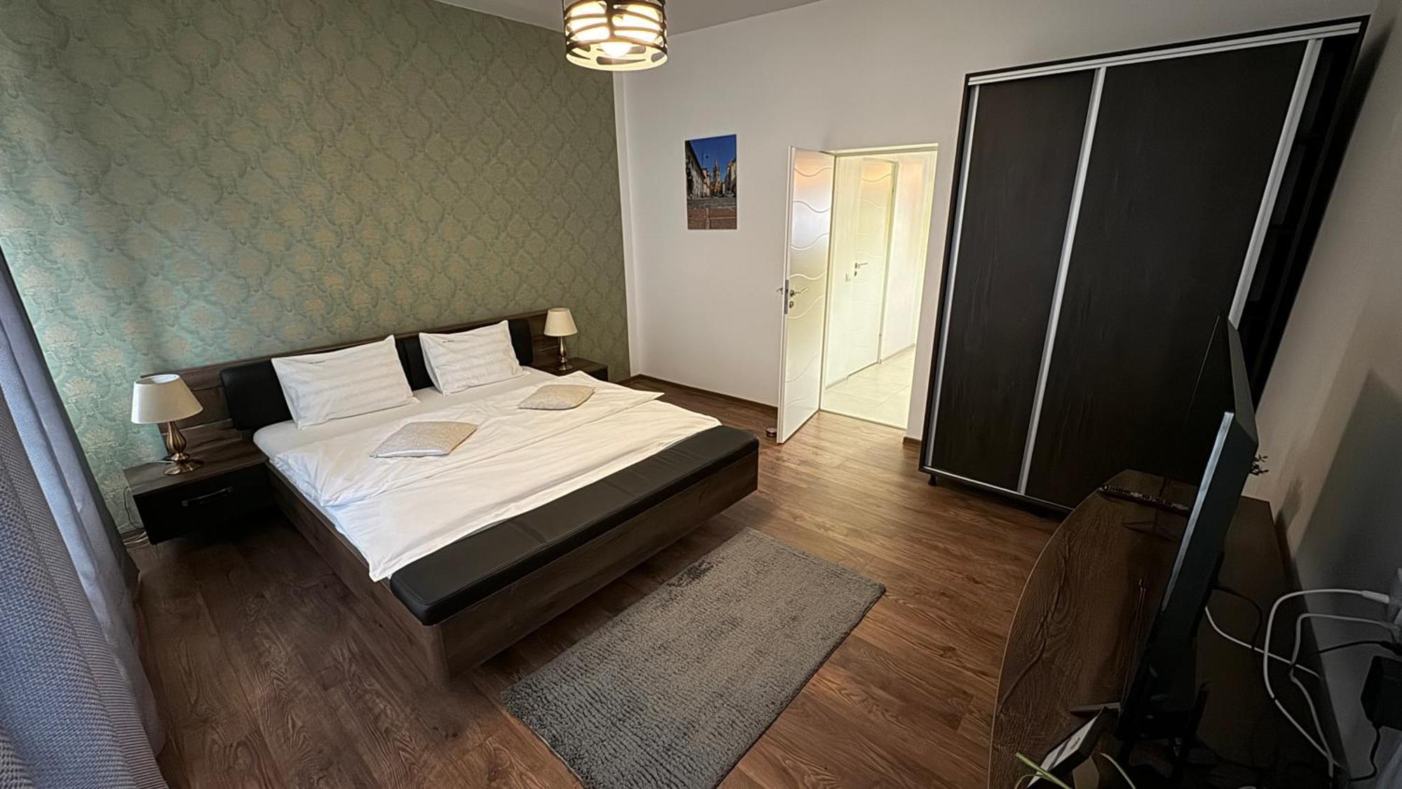DD Studio Deluxe Sibiu Buitenkant foto
